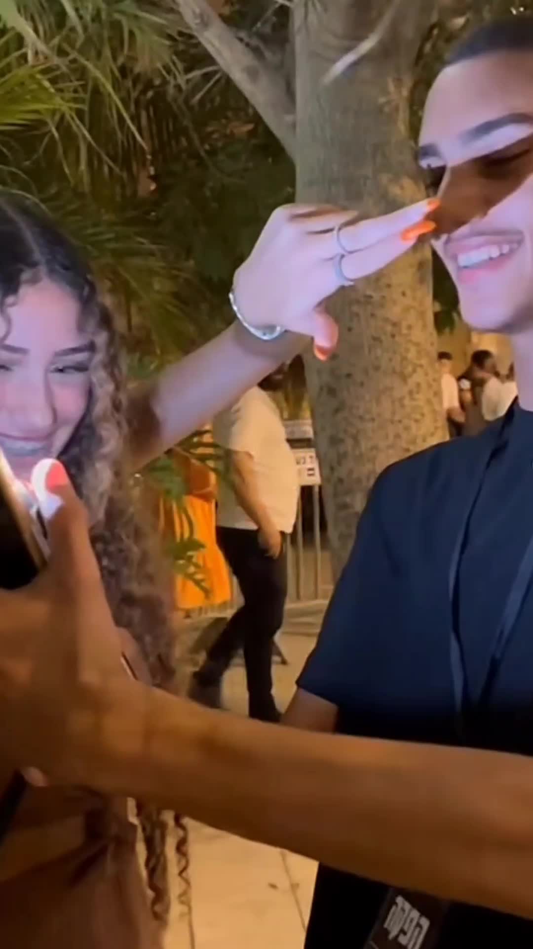 @shoval haziza •במעקב