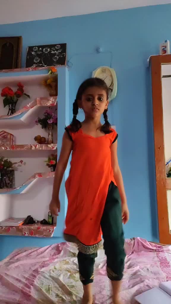 @Sana Khan