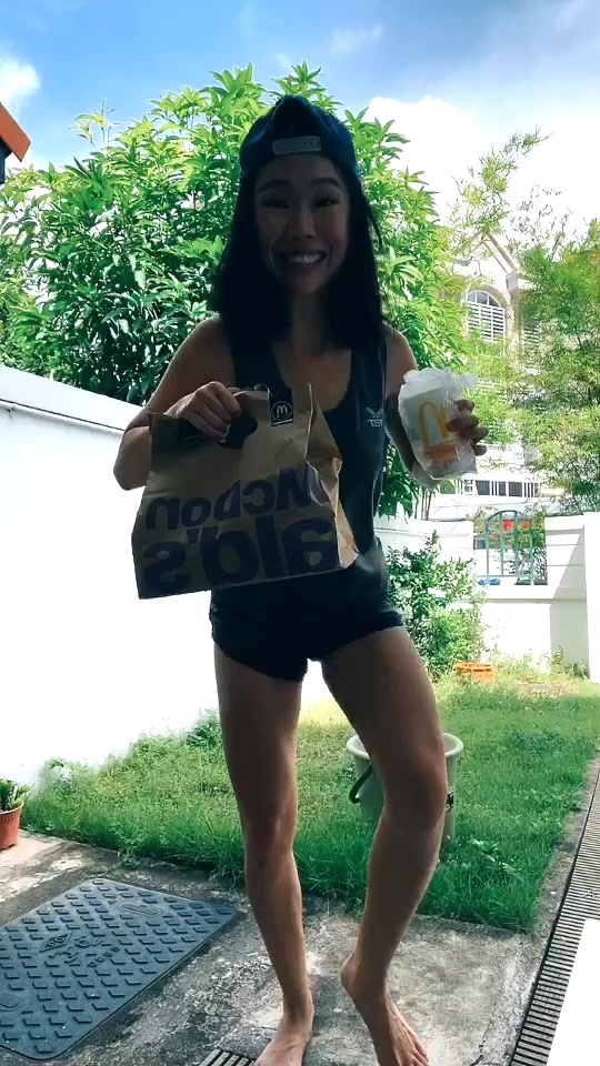 @pipidoudoupet