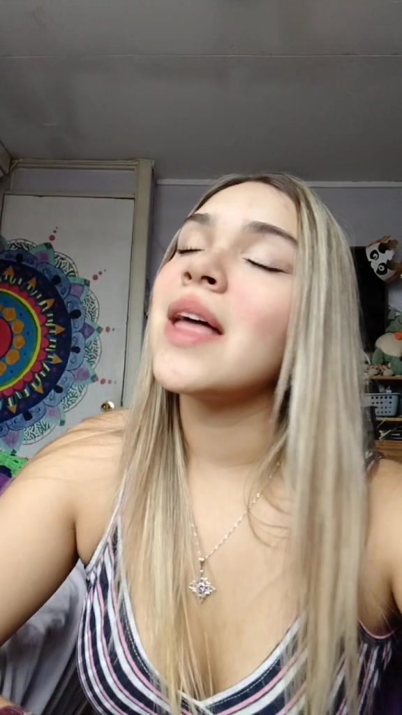 @Isidora
