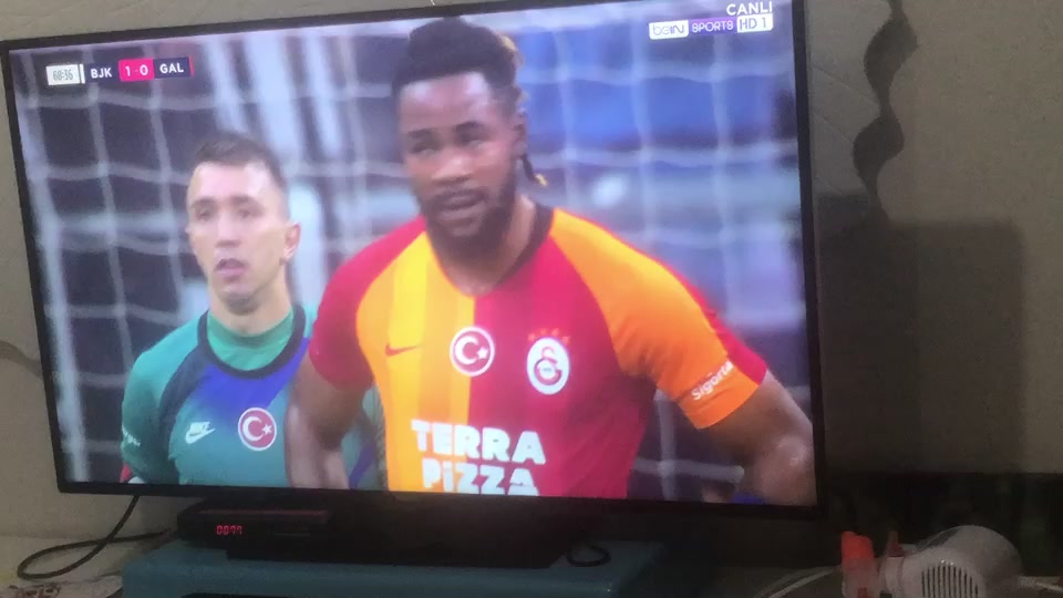@Yüksel Eren