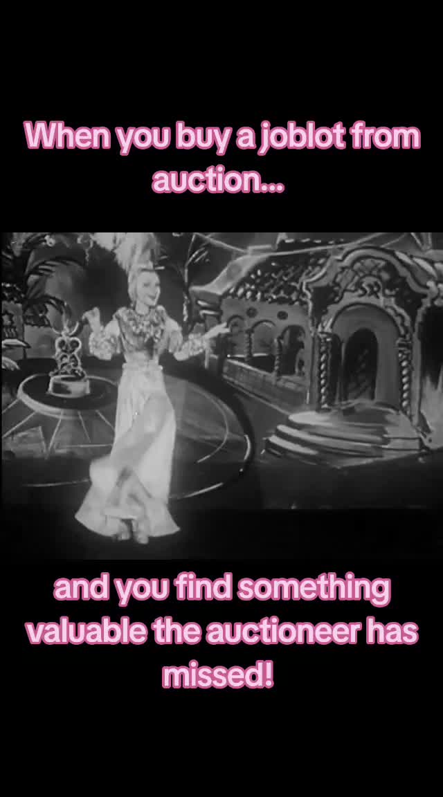 @Click Antiques Warehouse