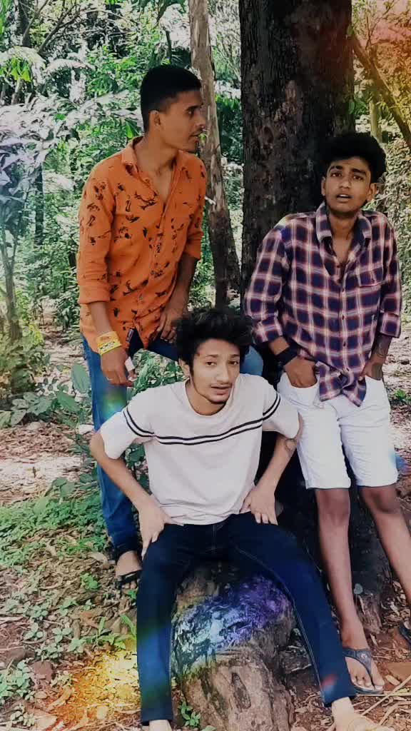 @Aniket bad boy😈