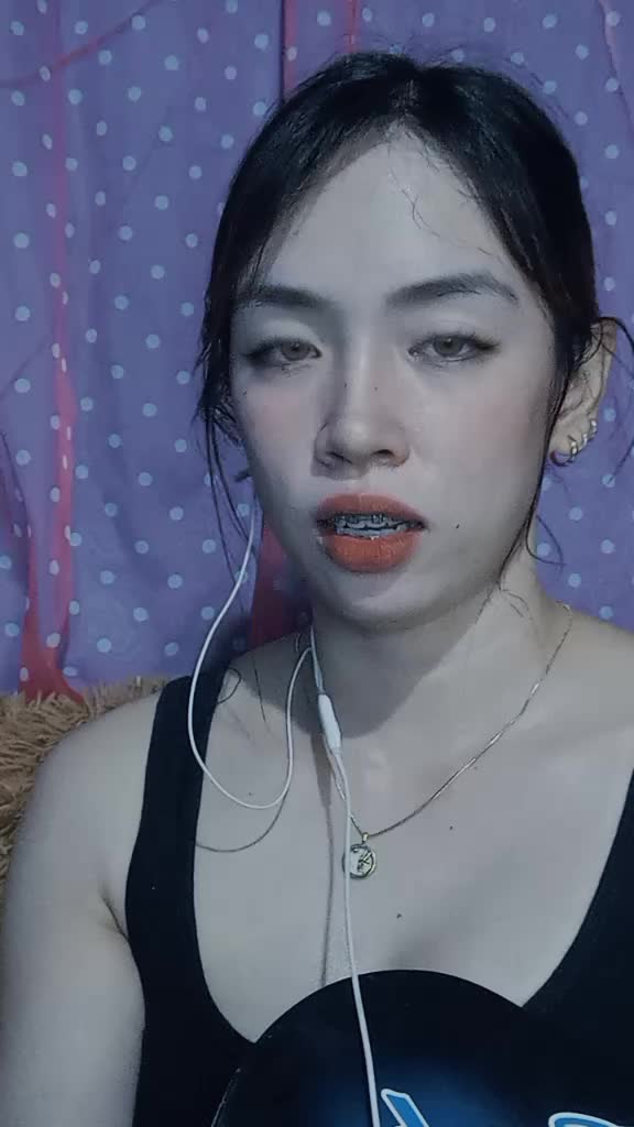 @anjehlica ๐
