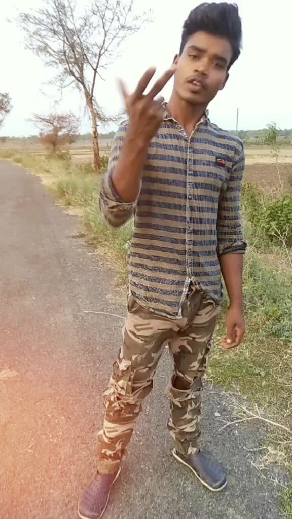 @😭SAD BOY💔RADHA😭