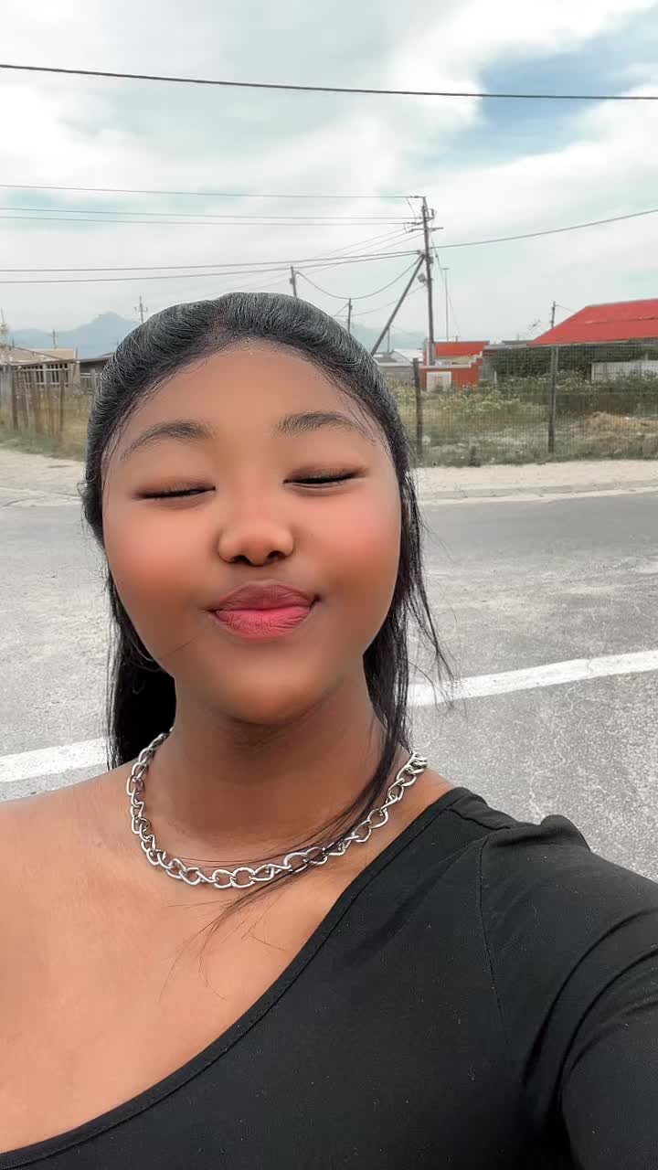 @Esethu_Mei