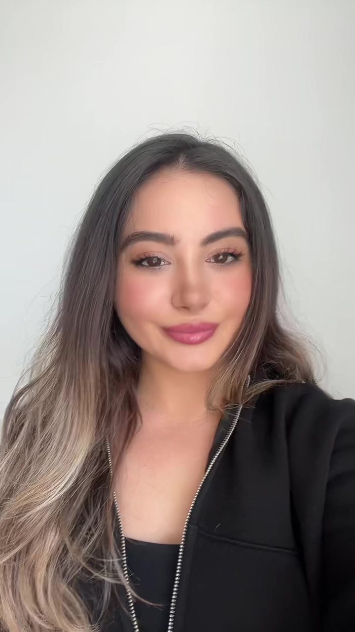 @Aleynaa💜🪻