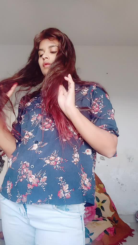 @vrushti vyas