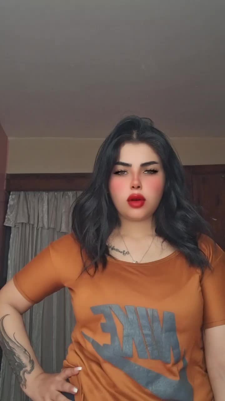 @لـولي🧚🏻♀️