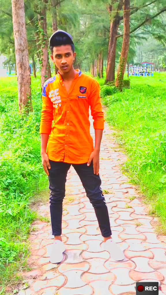 @😜 I AM SINGLE BOY😍