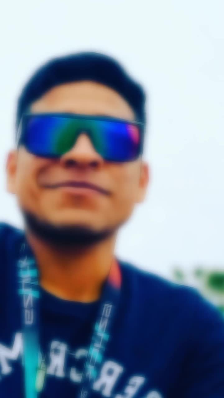 @Luis Zapata