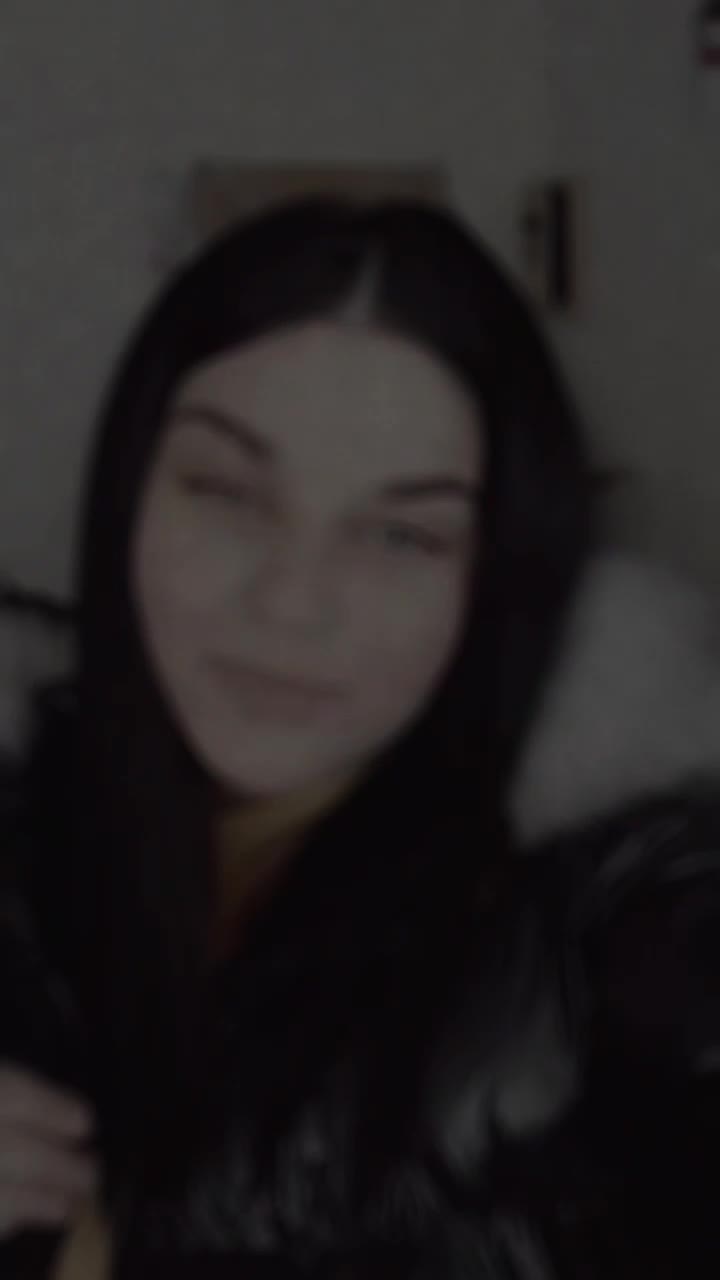 @😍V😻
