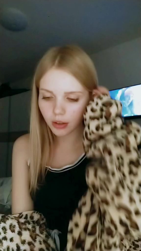 @Natálie Linhartová