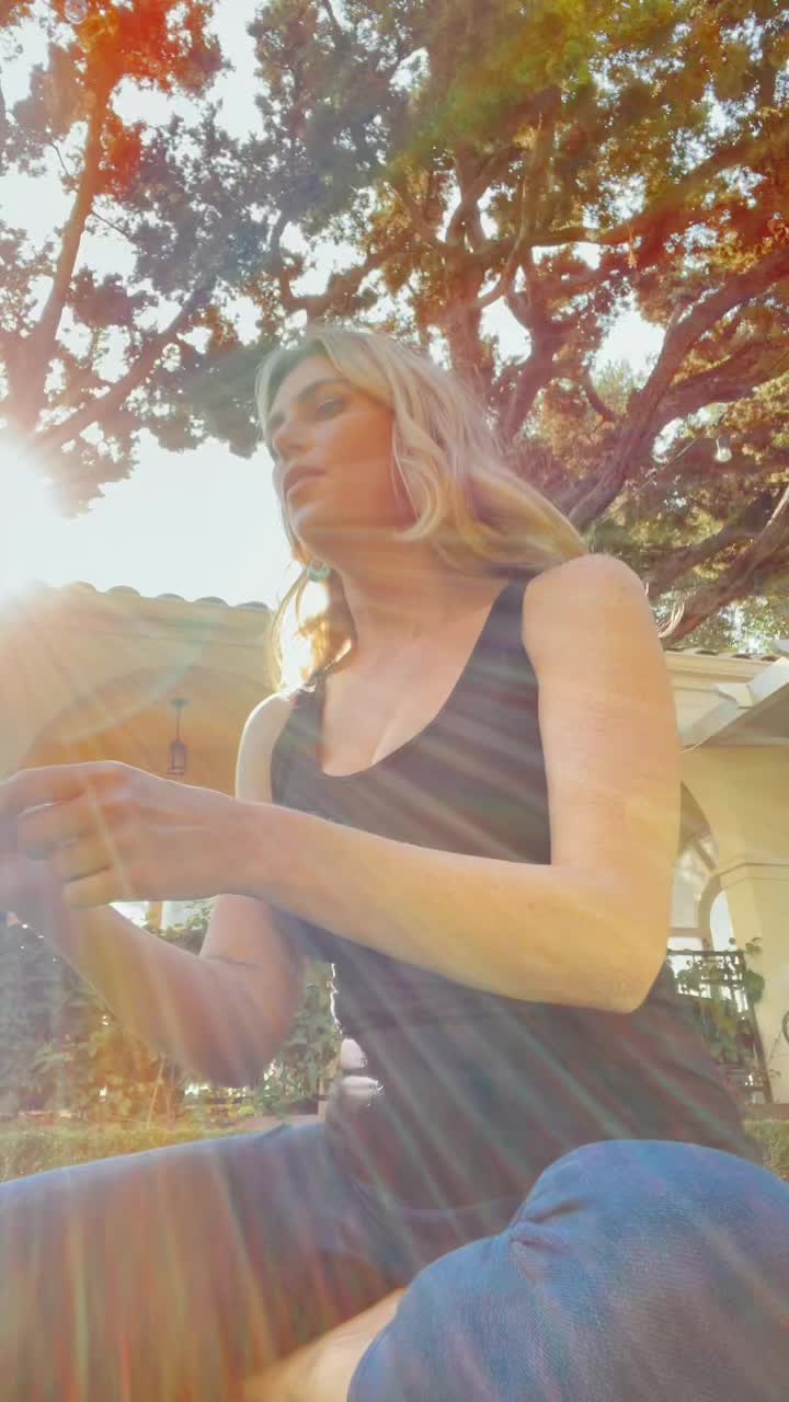 @Diora Baird