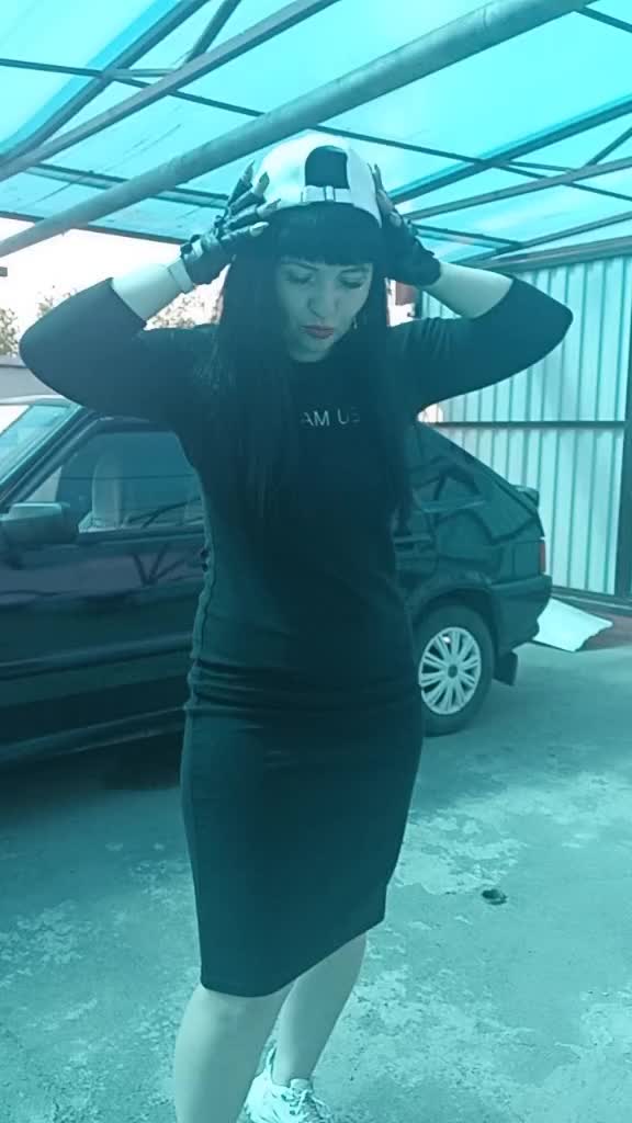 @Veronika