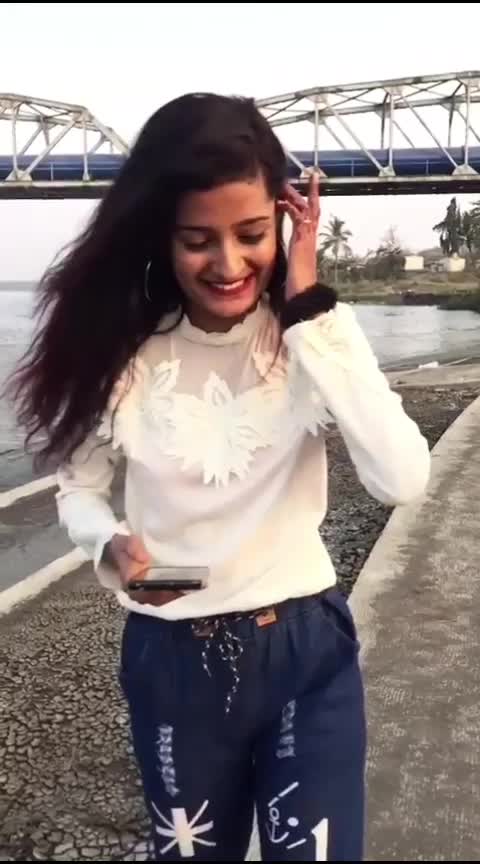 @heena_khan_ Angel