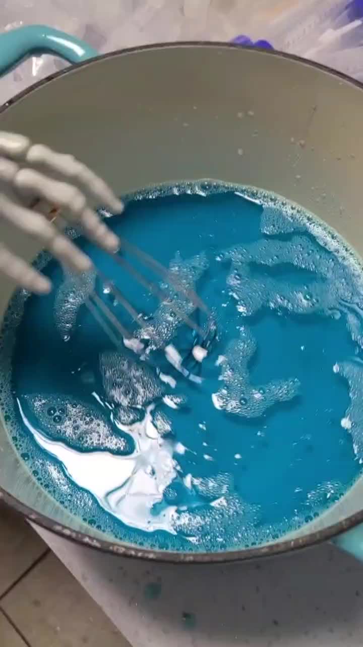 @Andi C