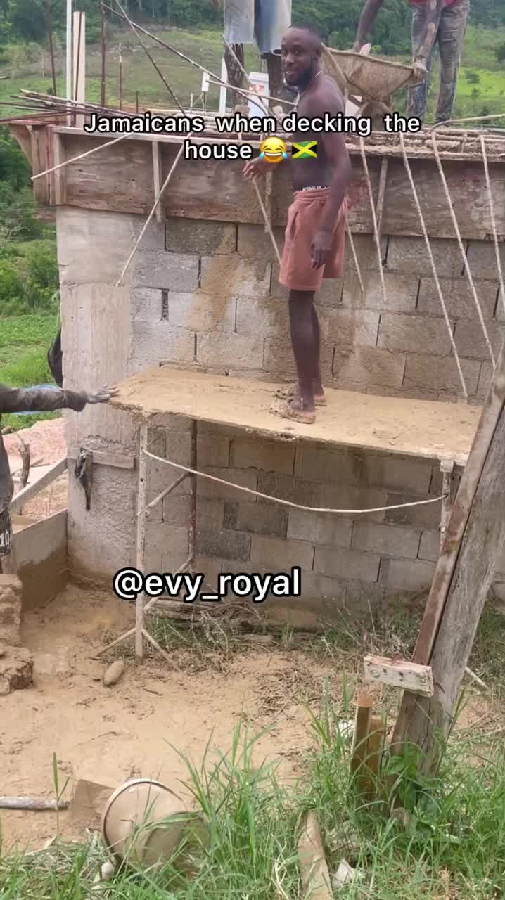 @evy_royal