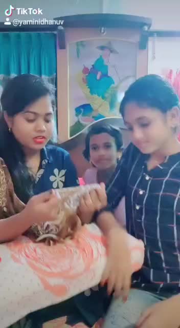@V.NIKSHITA ๐๐๐๐