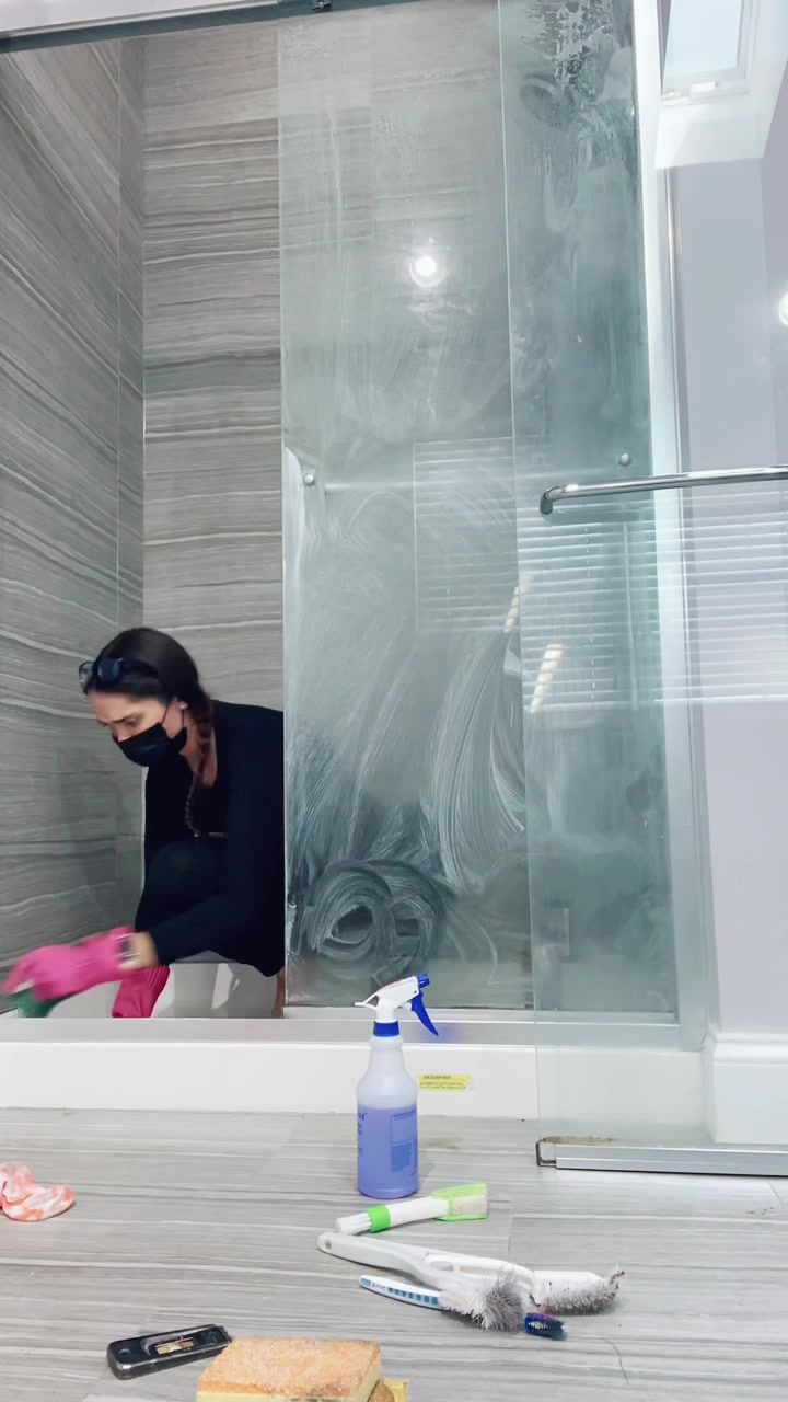 @Tidy Tulip Cleaning Service