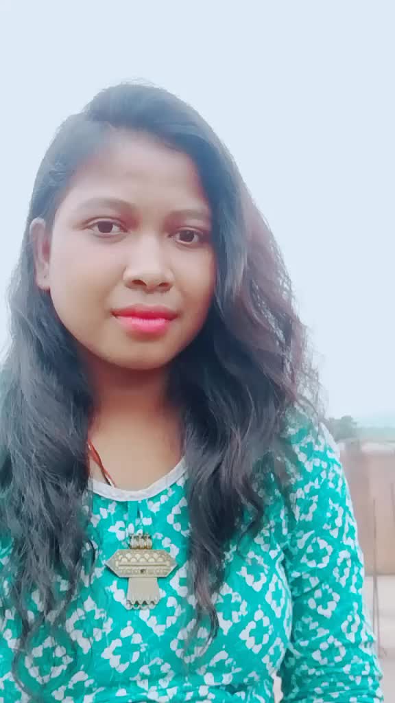 @😘Rashmita deogam😘