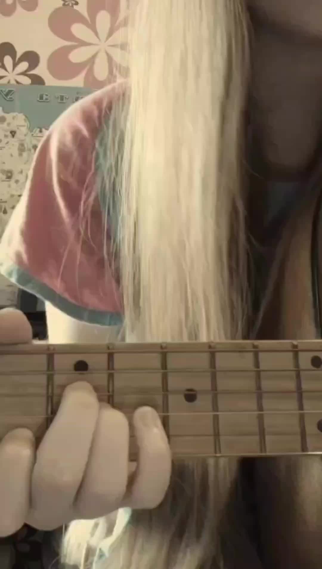 @Suuiti