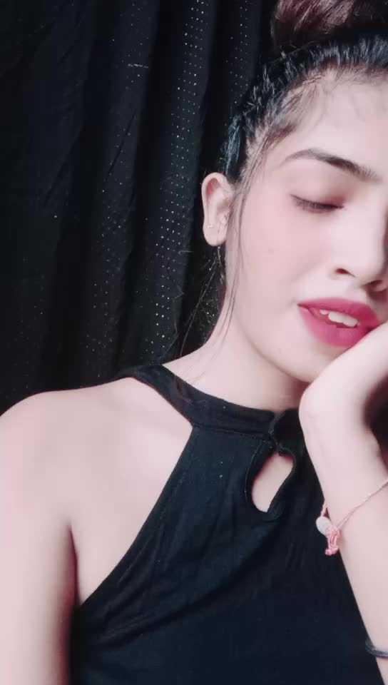 @Niharika