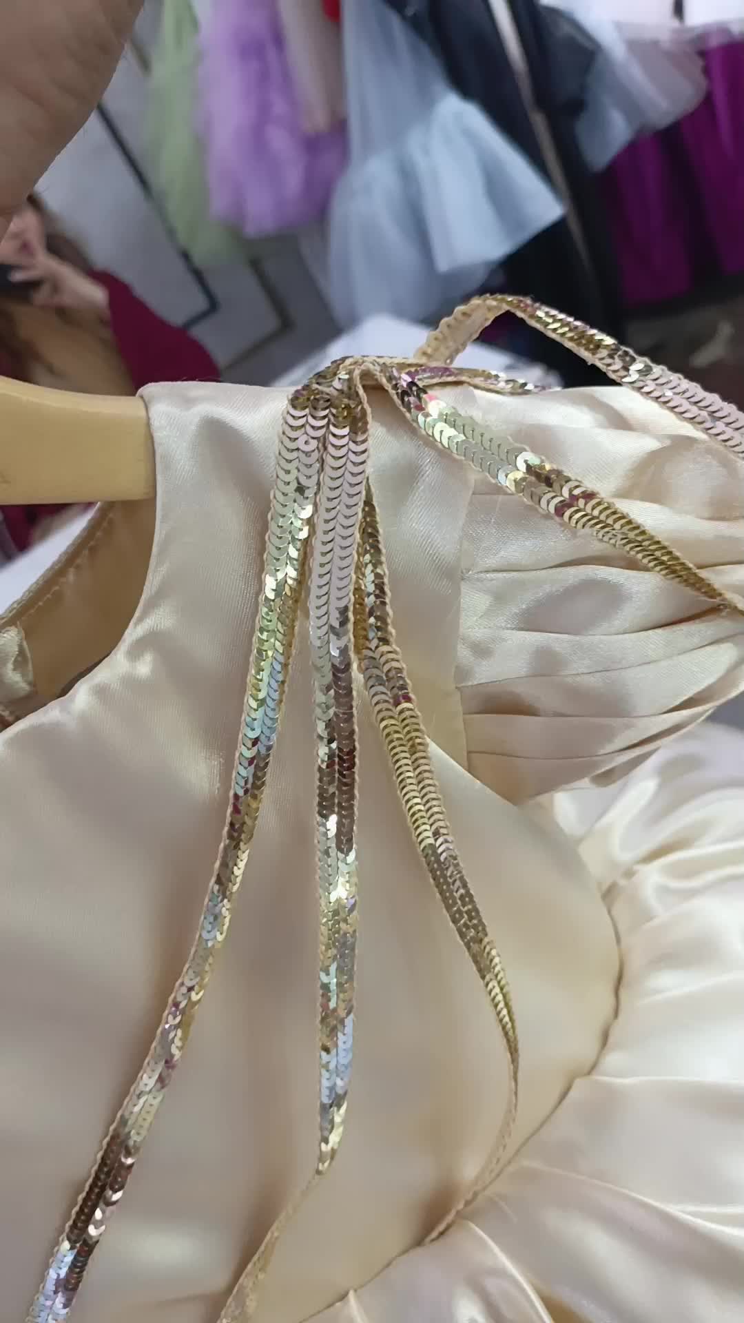 @Tiny by Glam & Glitz