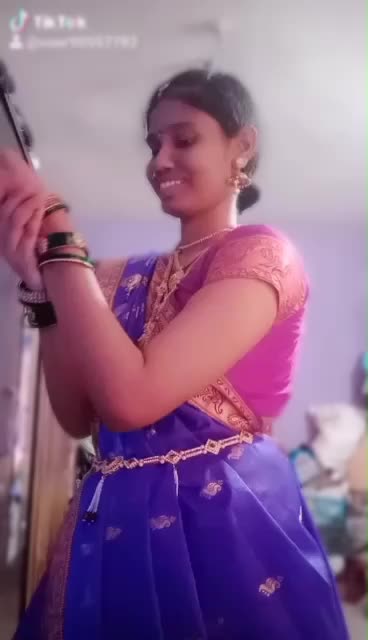 @👑Mansi Jadhav👑