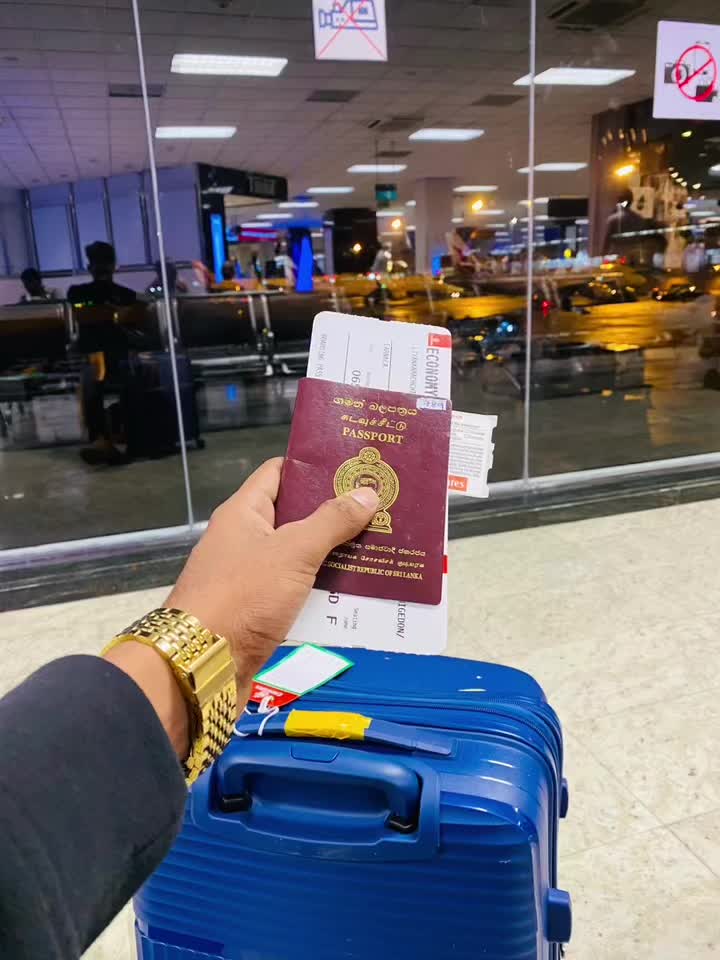 @𝐒 𝐇 𝐄 𝐍 𝐀 𝐋 🇱🇰 🇨🇾