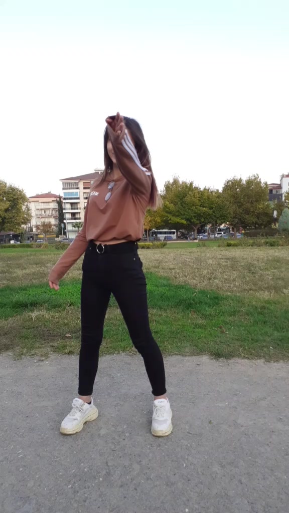 @cansu._.atli
