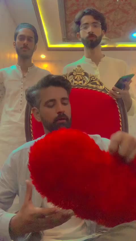 @Zaroon Malik275