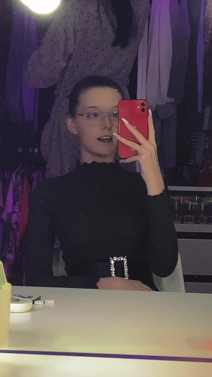 @🫠