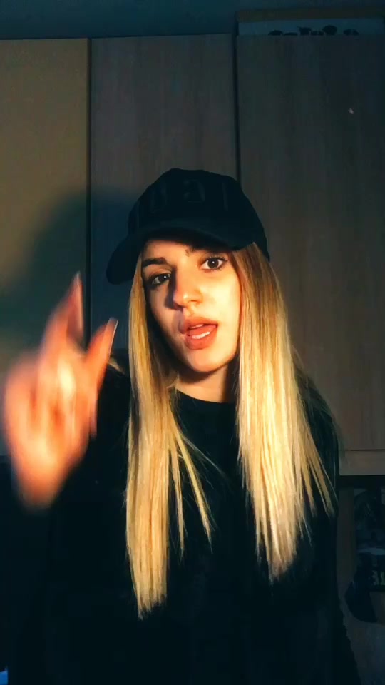 @aurorangeloni