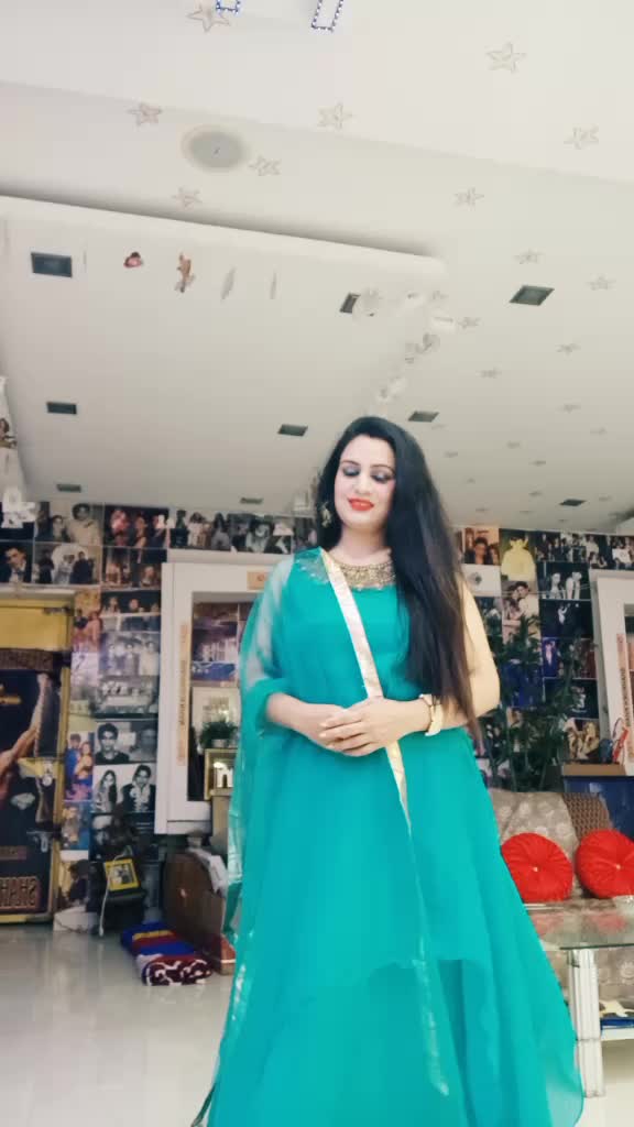 @Model Ruchi khan