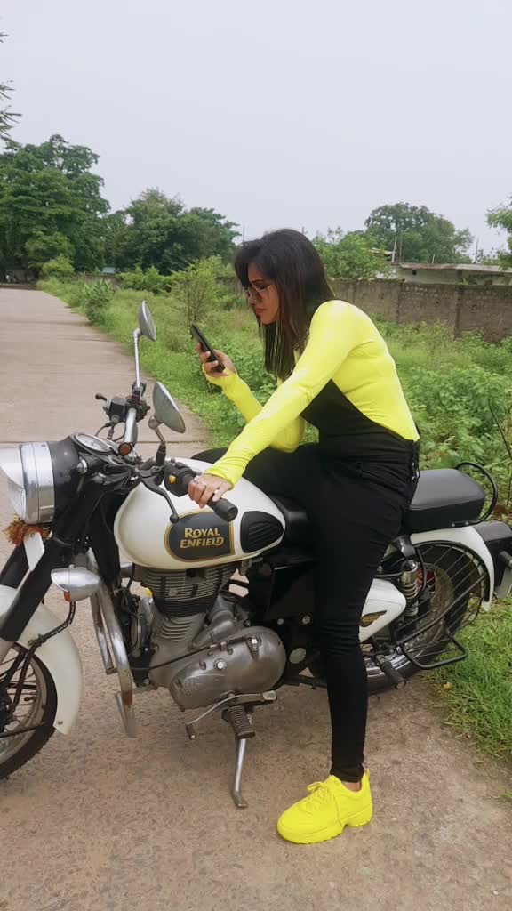 @Ajeeta kar