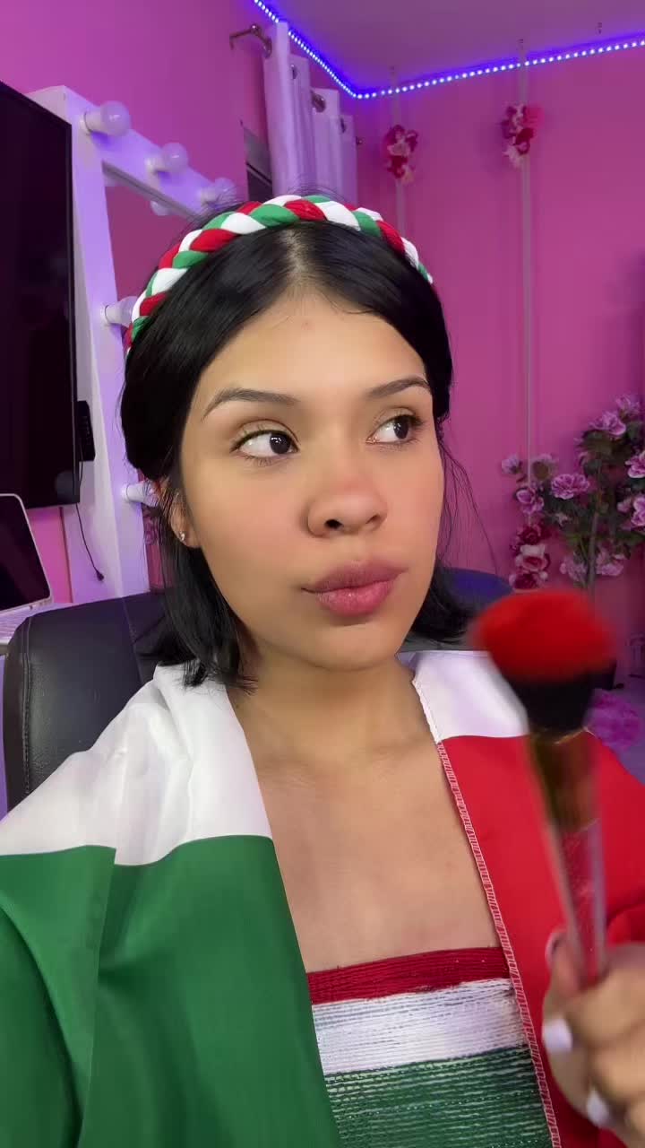 @Athziry Montano