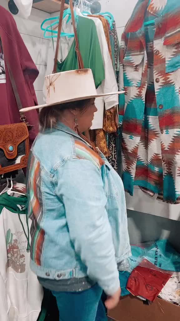 @TheTatteredTurquoiseBoutique