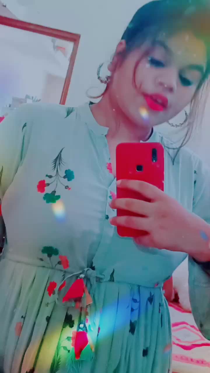 @👅QUEEN__Ly✨💫