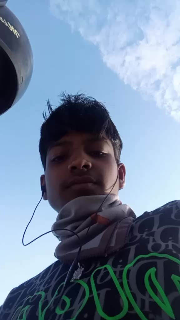 @user553016127902