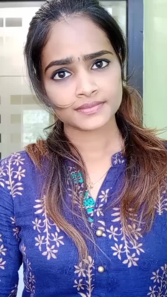 @Sowmee