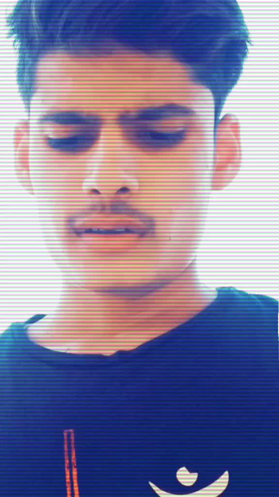 @L&ugrave;v Agarwal