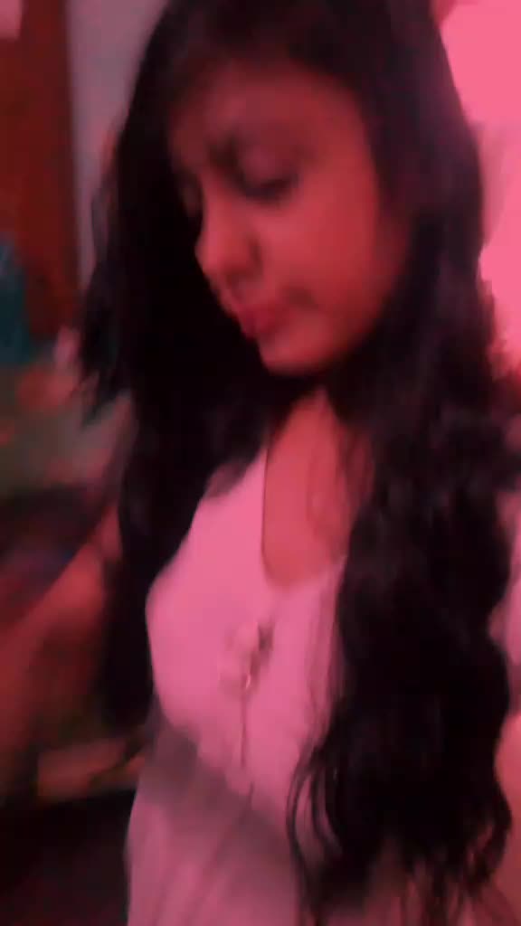@@ cute roshni 😍 😘
