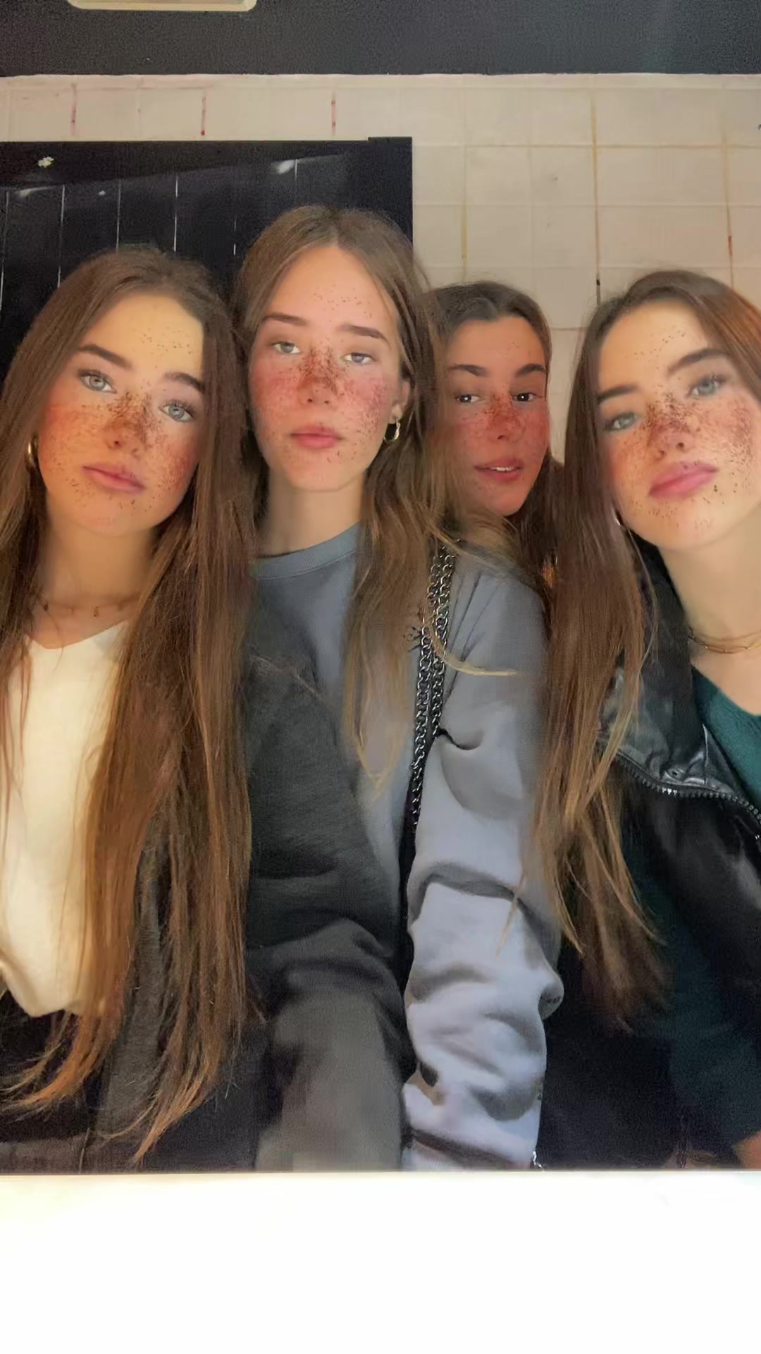 @María Pretel