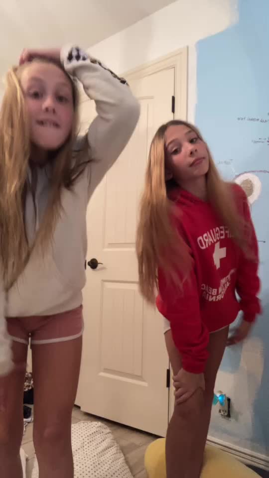 @RAWR😍