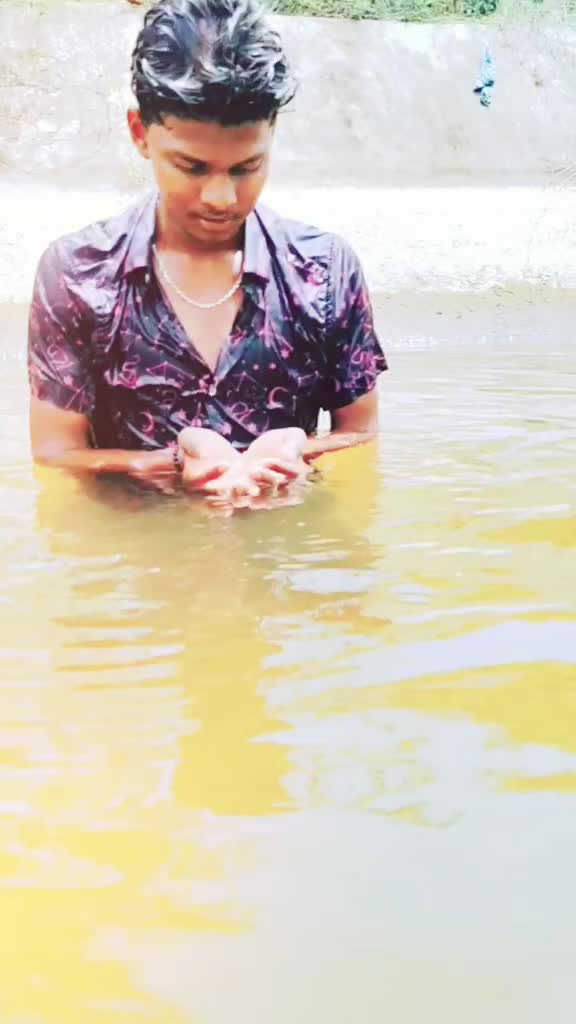 @_s_m_î_l_é_😆_B_ø_y_