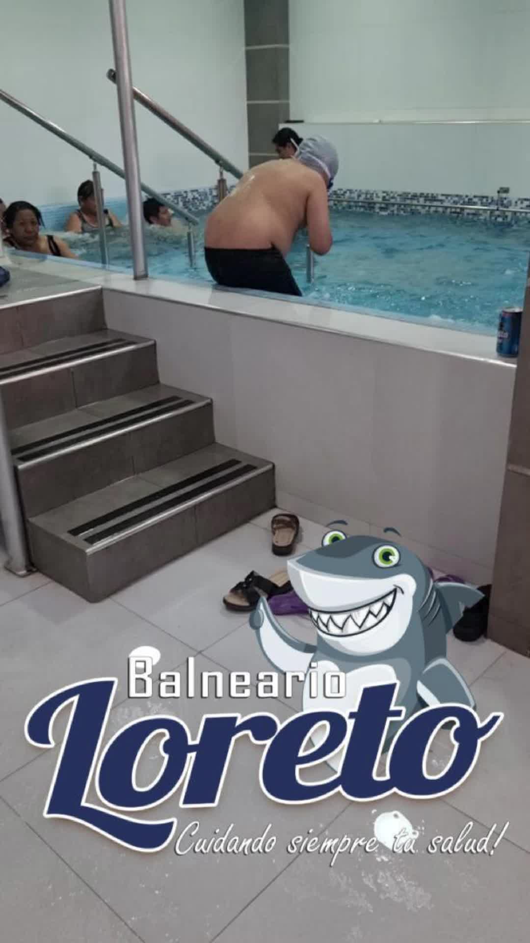 @Escuela de NATACION Loreto
