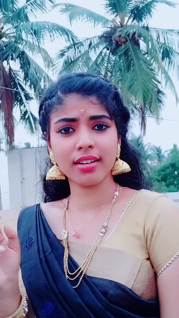 @KeralaQueen👑💫