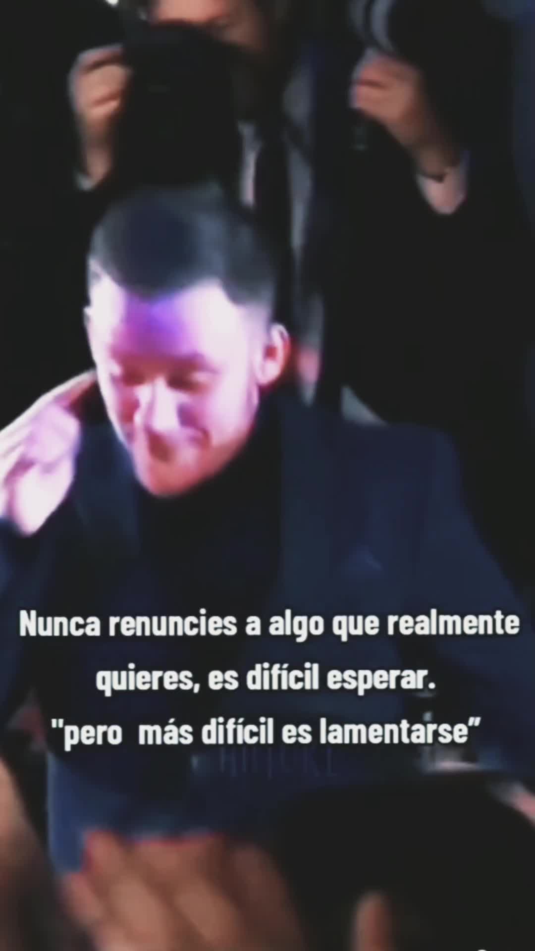 @F e r  V e n t u r a  🦕