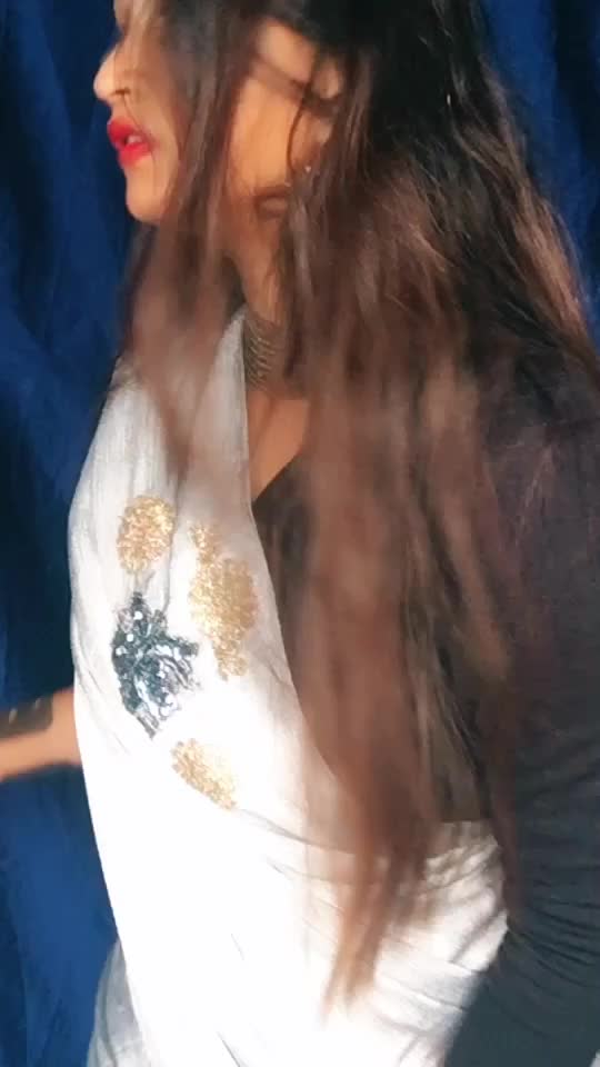 @navya gowda